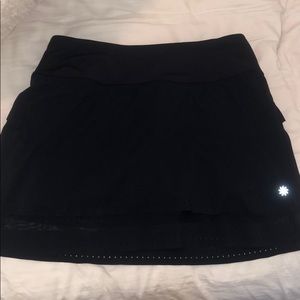 Athleta navy tennis skirt